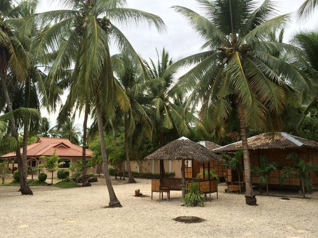 Luzmin Bh - Cottages And Bungalows Oslob Habitación foto