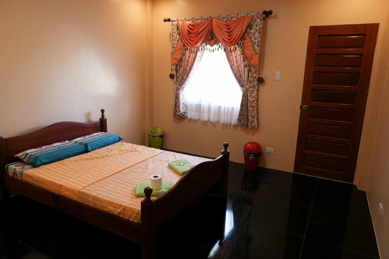 Luzmin Bh - Cottages And Bungalows Oslob Habitación foto